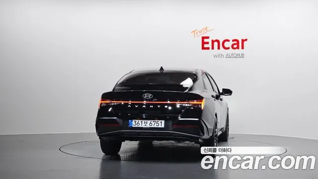 Hyundai AVANTE Новый Avante (CN7) — Фото автомобиля 4