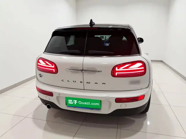 MINI Clubman — Фото автомобиля 5