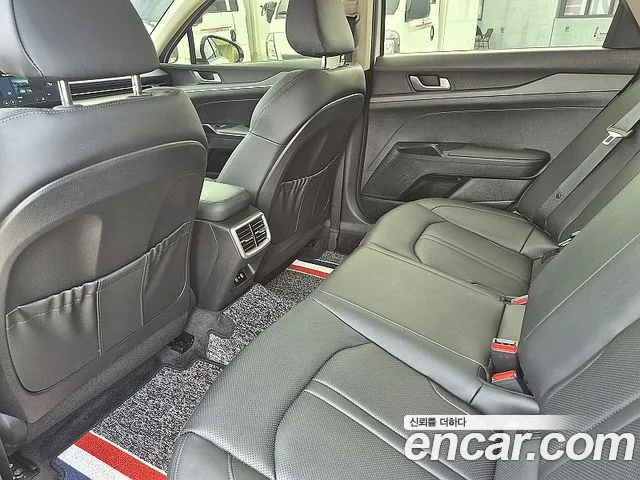 Kia K5 Generation 3 — Фото автомобиля 10