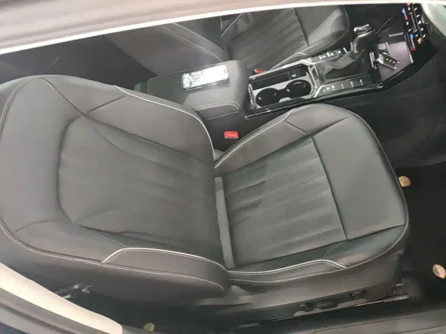 Volkswagen Passat — Фото автомобиля 24