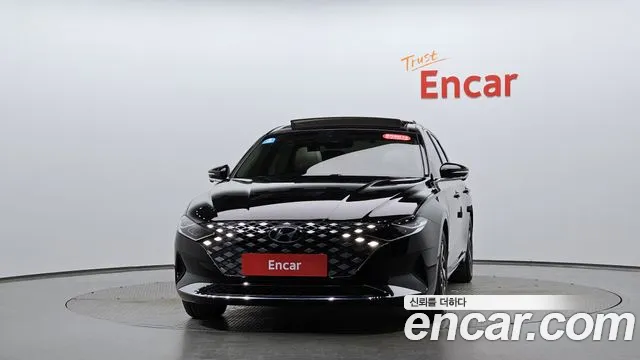 Hyundai Grandeur (New) Hybrid — Фото автомобиля 3