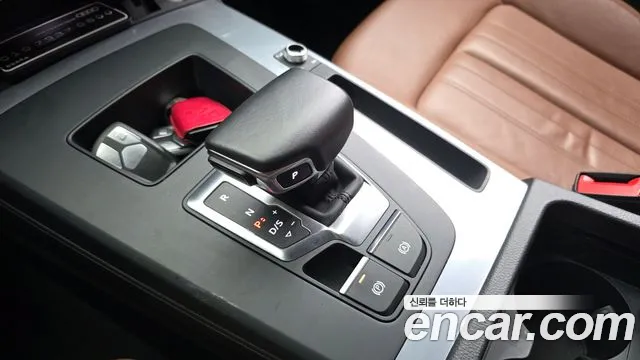 Audi Q5 40 TDI quattro — Фото автомобиля 9