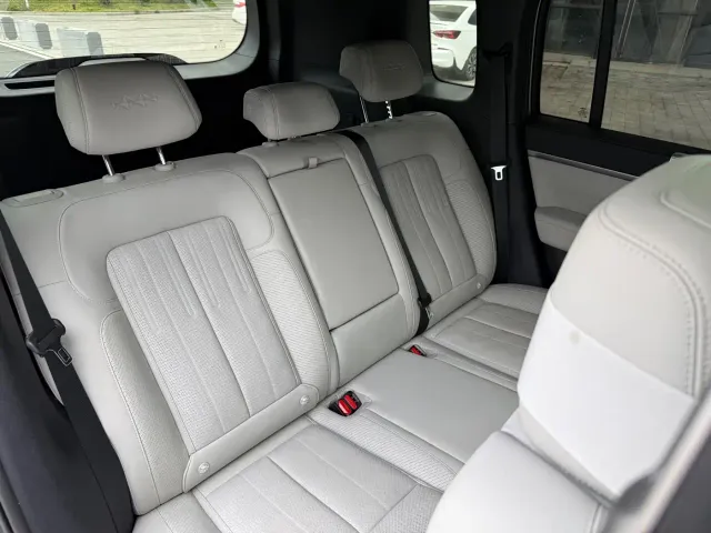 BYD FangChengBao Titanium 7 — Фото автомобиля 10
