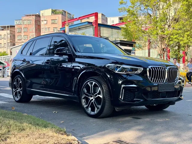 BMW X5 — Фото автомобиля 5