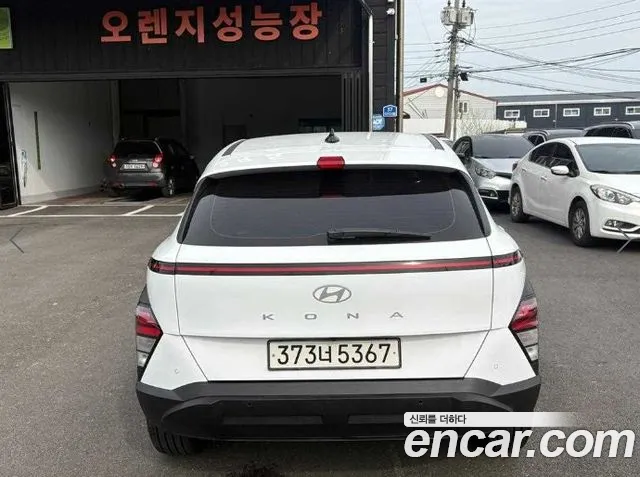 Hyundai Kona SX2 — Фото автомобиля 4