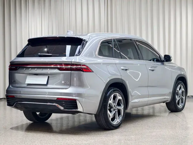 Geely Xingyue L — Фото автомобиля 6