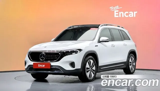 Фотография автомобиля — Mercedes-Benz EQB X243