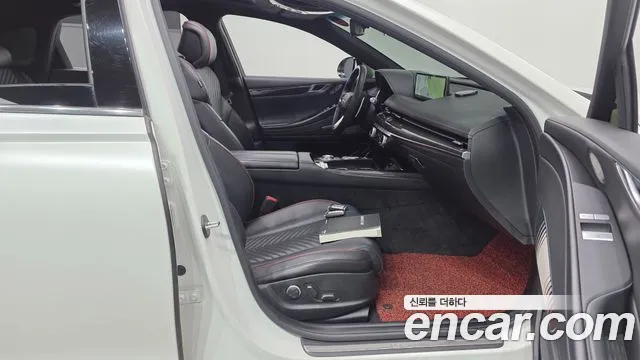 Genesis G80 RG3 — Фото автомобиля 16