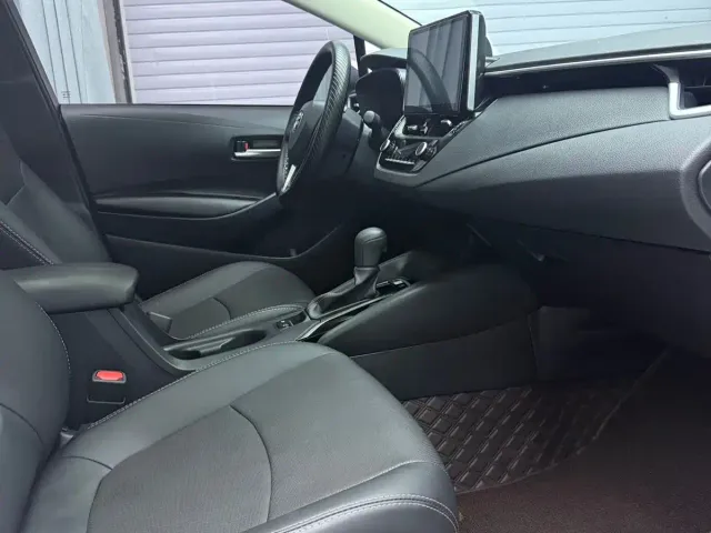 Toyota Corolla — Фото автомобиля 13