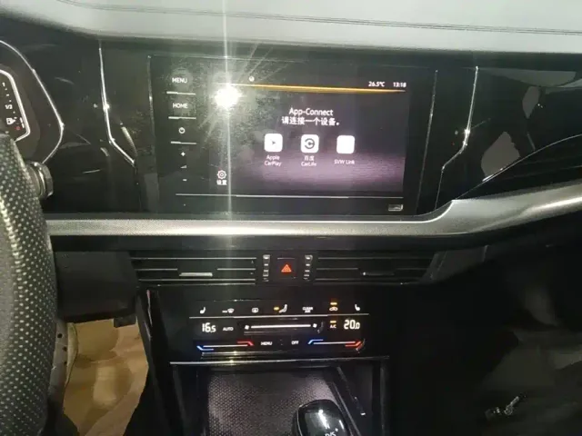 Volkswagen Passat — Фото автомобиля 12