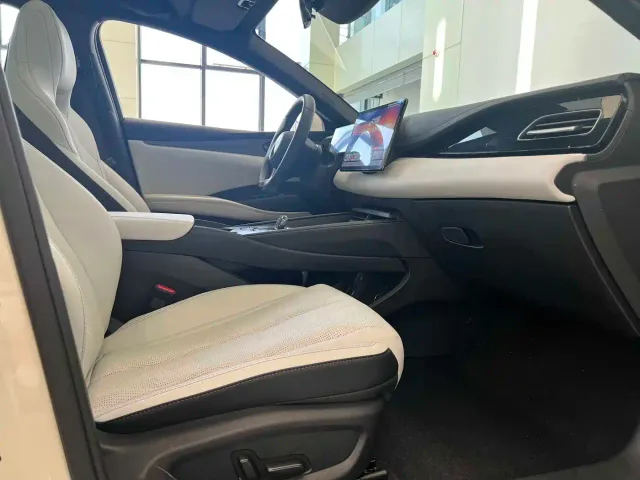 BYD Seal 06 — Фото автомобиля 13