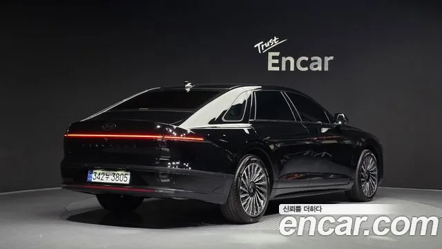 Hyundai Grandeur — Фото автомобиля 2