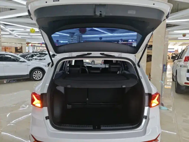 Jetta VS7 — Фото автомобиля 18