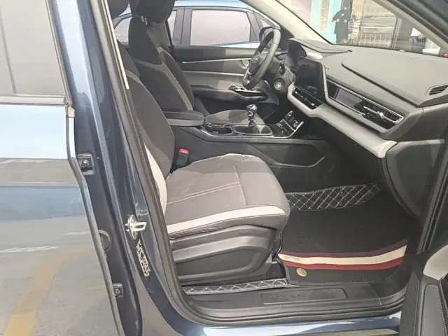 Wuling Motors Wuling Victory 2020 1.5T Manual Elite Edition — Фото автомобиля 24