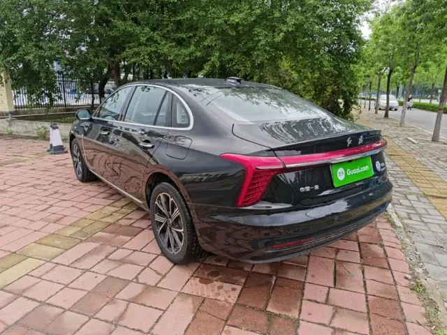 Hongqi H5 PHEV — Фото автомобиля 4