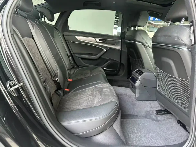 Audi A6L — Фото автомобиля 14