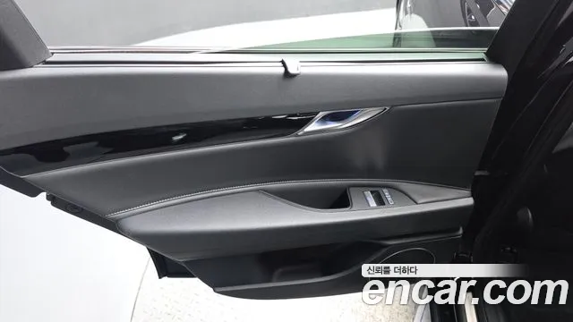 Genesis G80 RG3 — Фото автомобиля 14