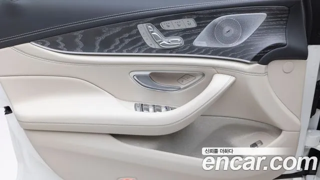 Mercedes-Benz AMG GT 4 двери 43 4MATIC+ — Фото автомобиля 15