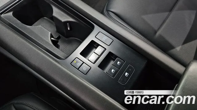 Hyundai Ioniq 6 — Фото автомобиля 25