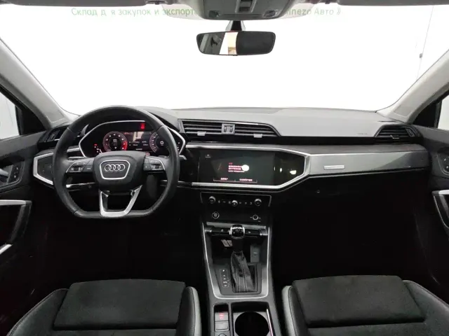 Audi Q3 — Фото автомобиля 11