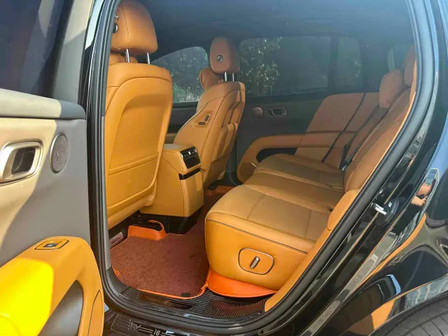 Li Auto i6 — Фото автомобиля 5