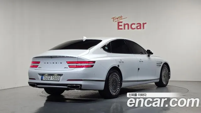 Genesis G80 RG3 — Фото автомобиля 2