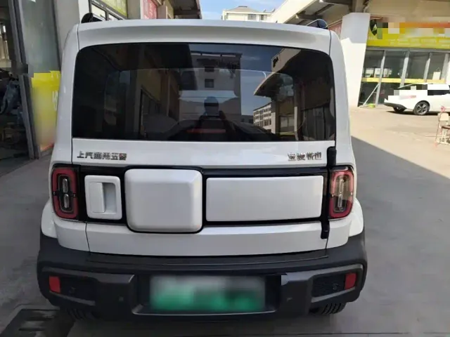 Baojun Yep — Фото автомобиля 5