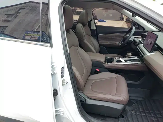 GAC Trumpchi GS4 — Фото автомобиля 24