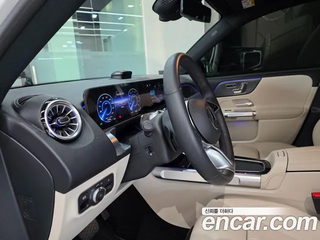 Mercedes-Benz EQB X243 — Фото автомобиля 13
