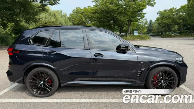 BMW X5 — Фото автомобиля 3