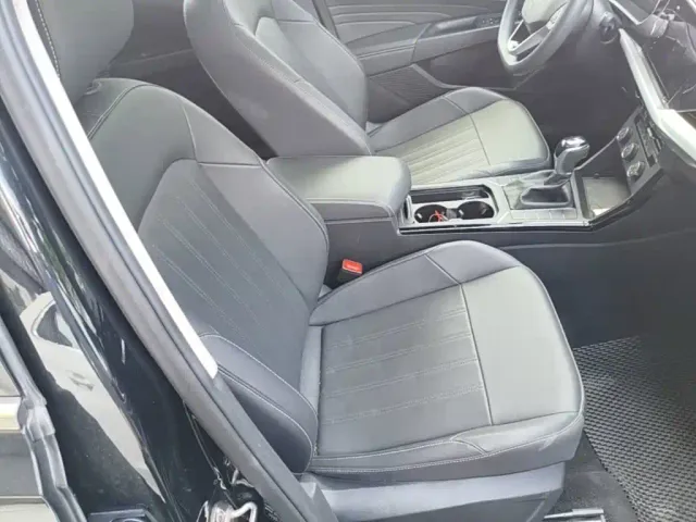 Volkswagen Passat — Фото автомобиля 24