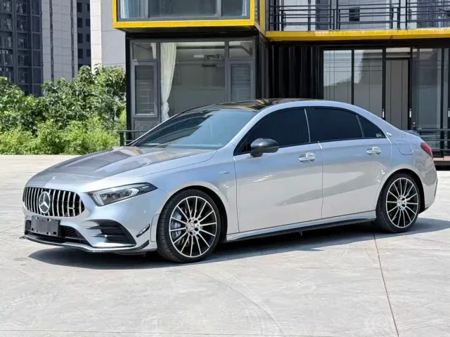 Mercedes-Benz A-Class AMG — Фото автомобиля 2