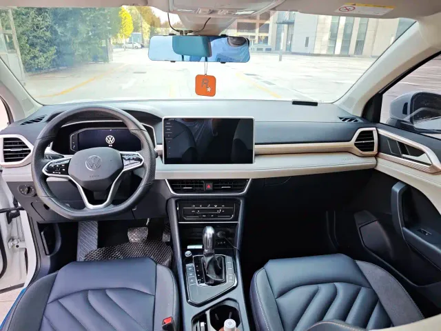 Volkswagen Tharu — Фото автомобиля 14