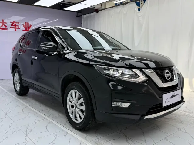 Nissan X-Trail — Фото автомобиля 3