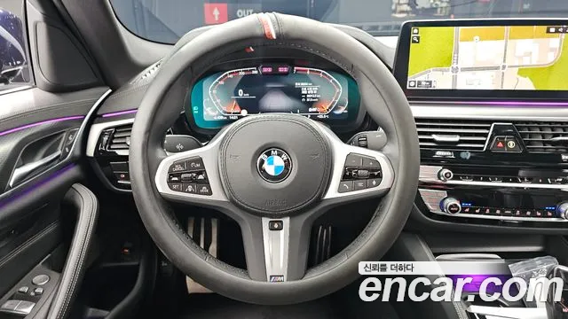 BMW 5-Series — Фото автомобиля 13