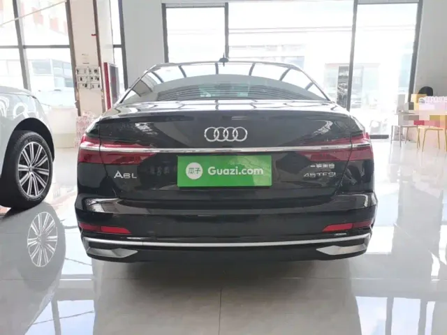 Audi A6L — Фото автомобиля 5