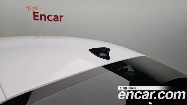 Hyundai Ioniq 6 — Фото автомобиля 30