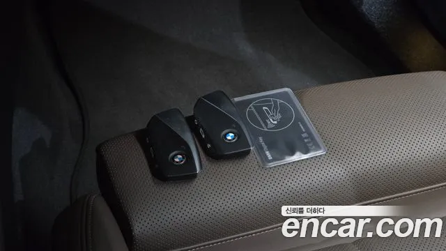 BMW 5 Series G60 — Фото автомобиля 21