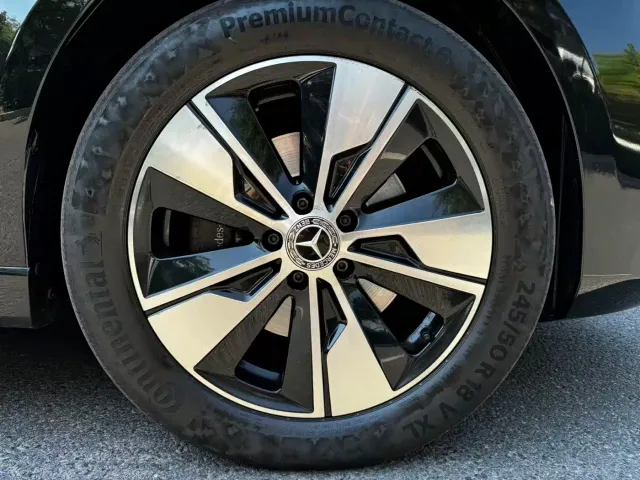 Mercedes-Benz V-Class — Фото автомобиля 15