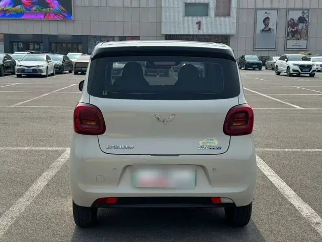 Wuling Hongguang Mini EV — Фото автомобиля 5