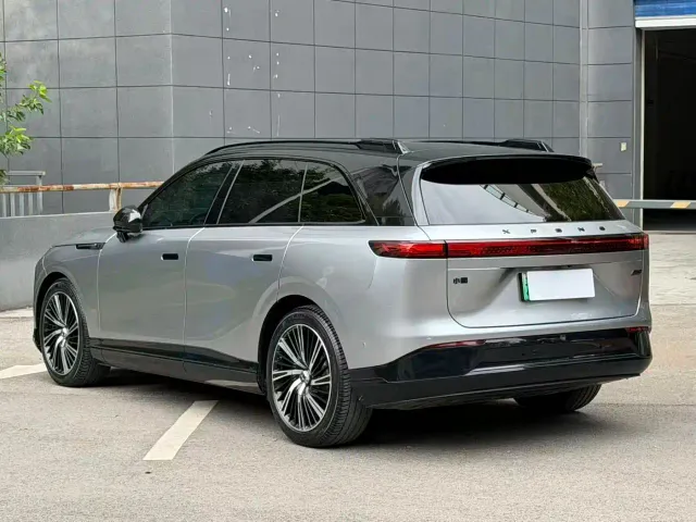 Xpeng G9 — Фото автомобиля 8