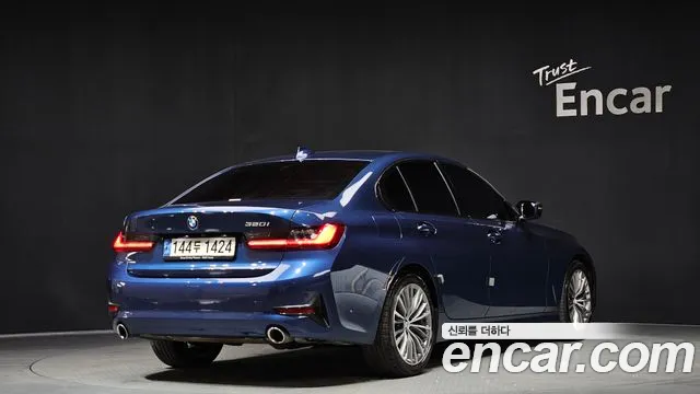 BMW 3-Series — Фото автомобиля 2