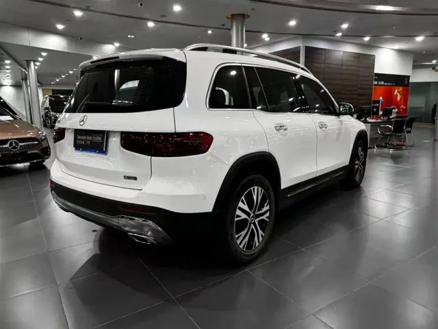 Mercedes-Benz GLB-Class — Фото автомобиля 5
