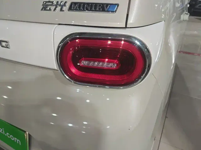Wuling Hongguang Mini EV — Фото автомобиля 7