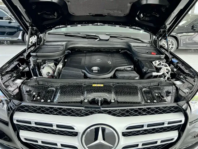 Mercedes-Benz GLS-Class — Фото автомобиля 28