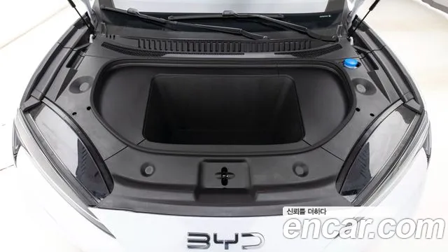 BYD Sealion 7 — Фото автомобиля 6