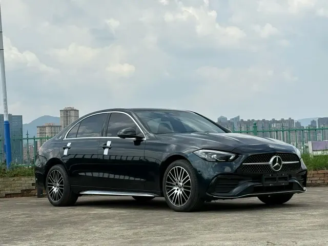 Mercedes-Benz C-Class — Фото автомобиля 2