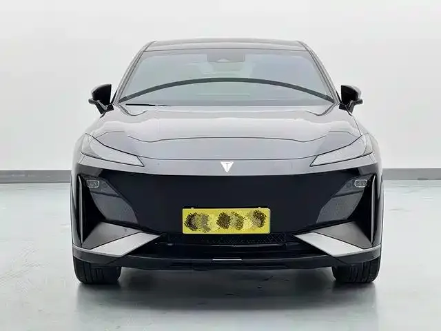 Deepal S07 — Фото автомобиля 2