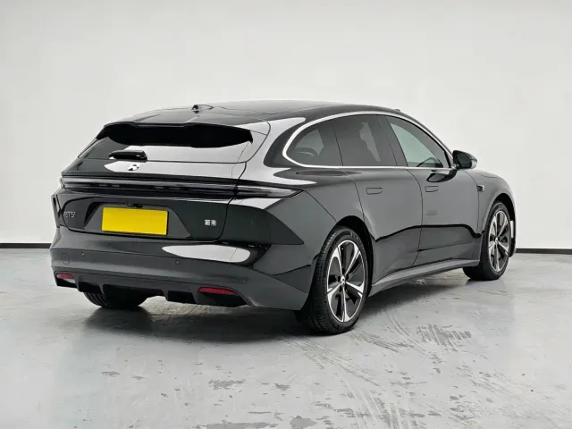 Nio ET5 Touring — Фото автомобиля 3