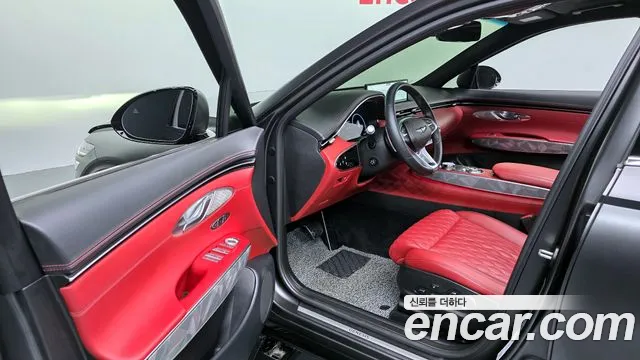 Genesis GV70 2.5T Бензин AWD — Фото автомобиля 11